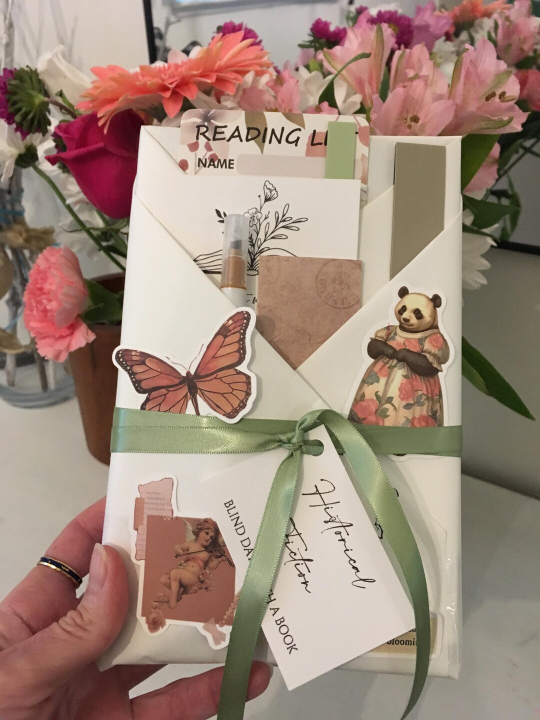 Blind Date With a Book Gift Set, Historical Fiction, Book Lover - Etsy