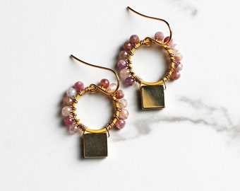 Boucles d’oreilles en tourmaline rose • Boucles d’oreilles roses modernes • Boucles d’oreilles pendantes • Cadeau pour elle