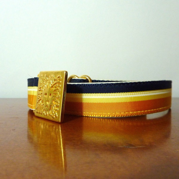 Vintage 1976 Golden Lion Head Navy, Yellow, White Striped Ann Klein Adjustable Belt