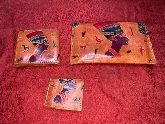 3 Piece Leather Nefertiti Purse/Wallet Combo - image 2