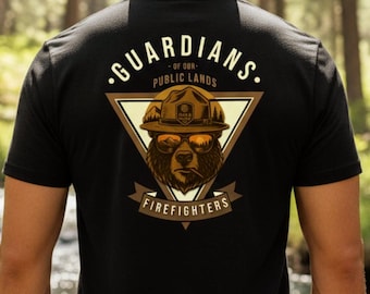 Feuerwehrmann Shirt für Männer Wildland Tee mit Bär Grafik Geburtstagsgeschenk für Ihn Public Lands Fire Crew Bekleidung