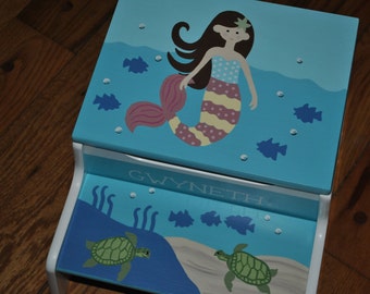 Kids Step Stool, Childrens Step Stool, Hand Painted, Mermaid, Brunette, Girls Step Stool, Baby Shower, Kids' Furniture, Chair, Baby Gift
