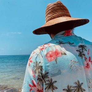 CH-47 Chinook Hawaiian Shirt Tropical Button Down Palm Tree Floral Shirt for Military Aviation Lover Pilot Beach Shirt for Summer Vacation