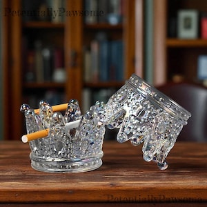 Elegant Crystal Glass Crown Aesthetic Ashtray Suitable for Office and Car, Vintage Glass Engraved Ashtray, Tabletop Decor