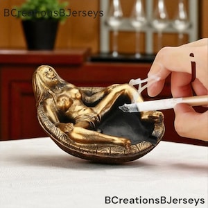 Bathing Girl Ash Tray- Women's Ashtrays Creative Design