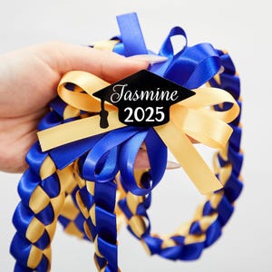 Personalisierte Abschluss Lei mit Namen Benutzerdefinierte graduierten Band 2025 Geschenke für graduierte graduierte Andenken Senior Nacht Geschenk lei graduierten Geschenk