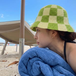 Crochet Checkered Bucket Hat Pattern, Summer Crochet Hat PDF, Beginner Friendly Crochet Pattern, Trendy Green Checker Hat DIY
