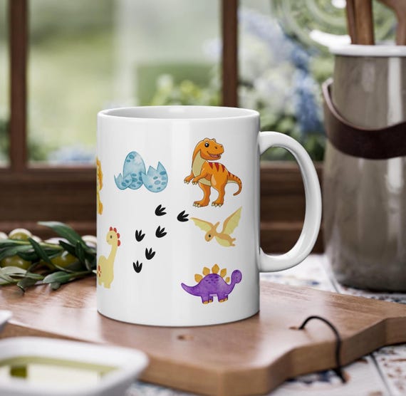 Tasse mit Dinosaurier Motiv Keramiktasse mit Griff, Dino-Fans Geschenk zum Geburtstag, robust, niedliches Tiermotiv, für Kita