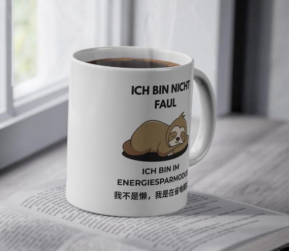 Funny Lazy Mug – Energy Saving Mode Coffee Mug with Seal – Funny Gift for Office, Friends & Colleagues – German and Chinese