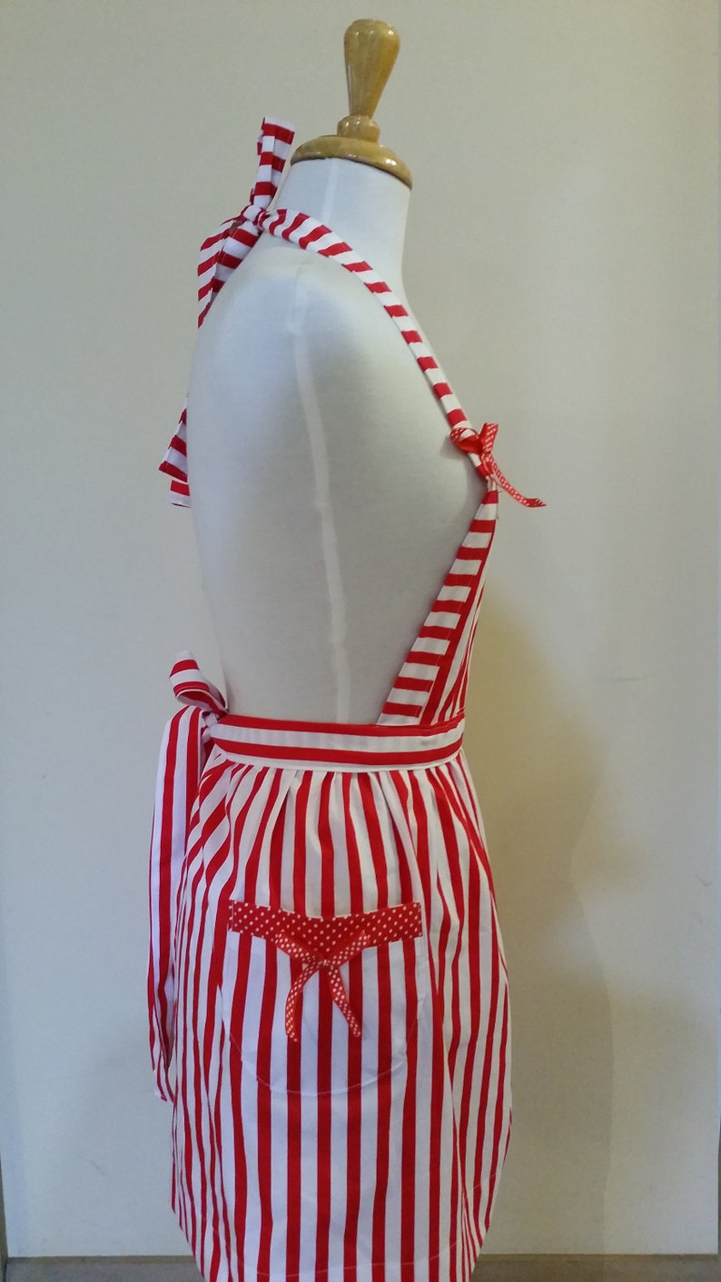Australian handmade Candy striper apron red and white stripes with bows great for kitchen teas bridal showers and parties cotton fabric