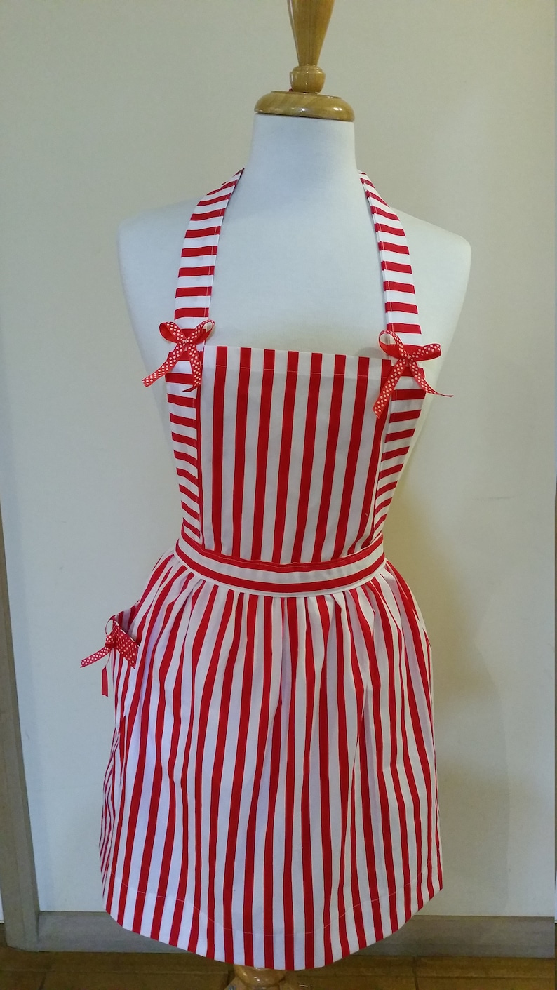 Australian handmade Candy striper apron red and white stripes with bows great for kitchen teas bridal showers and parties cotton fabric