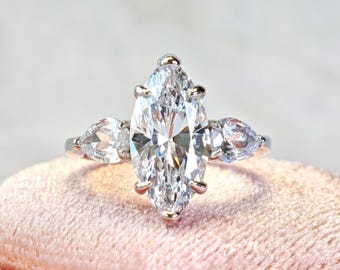 7*14mm Marquise-cut Simulated Diamond Accents Teardrop-cut Simulated Diamond Statement Ring | Solid 925 Silver with 18K White Gold Plated