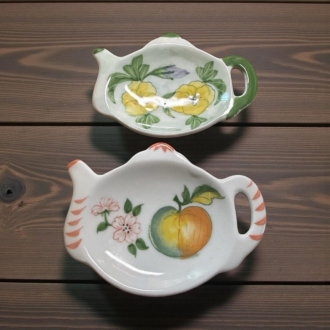 2 Tea Bag Holders Teapot Shaped White Ceramic Floral Motif Tea Bag Rest ...