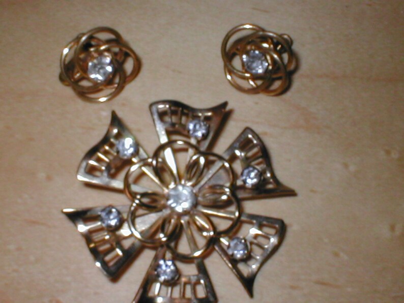 Vintage Rhinestone Brooch and Earring Set