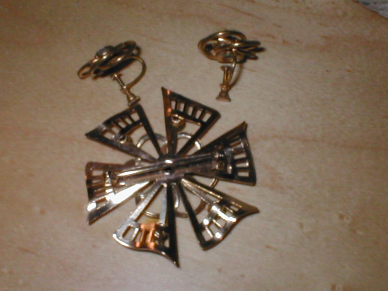 Vintage Rhinestone Brooch and Earring Set