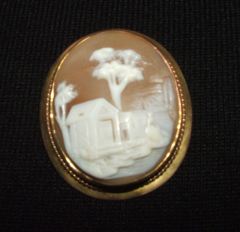 AntiqueRebecca at the Well Cameo Brooch