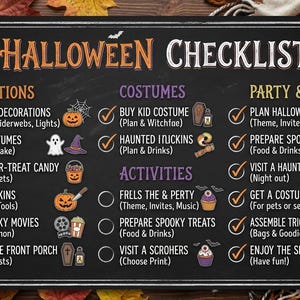 Op de afbeelding: Een rechthoekig zwart krijtbord met de titel HALLOWEEN CHECKLIST in oranje en witte tekst. Het bevat drie kolommen met taken onder de kopjes DECORATIONS, COSTUMES, PARTY & FOOD en ACTIVITIES, vergezeld van kleine kleurrijke Halloween-pictogrammen.