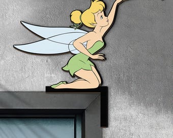 Letrero de esquina para puerta de Campanilla, Campanilla asomándose con varita, decoración de habitación de hadas de Peter Pan, adorno de madera para puerta de guardería infantil