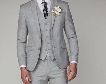 Men&#39;s Light Grey Three Piece Suit: Custom Fit Rayon Wedding Suit