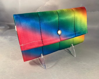 The “Bailey” Seat Belt Wallet in Fluorescent Rainbow from FiberTime!
