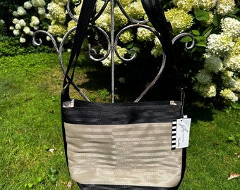 Medium SidebarSeat Belt Bag in Back and Tan