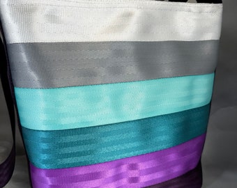 Sidebar Crossbody in the “Kelsey” Colorway Seat Belt Bag!