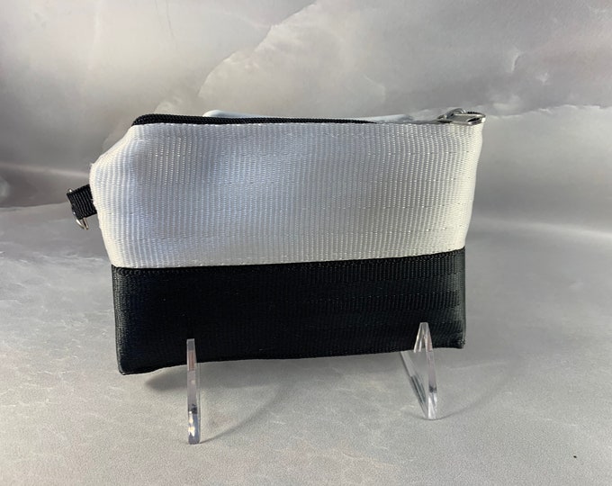 The Brand New “Cheri” Seat Belt Coin Purse In White and Black