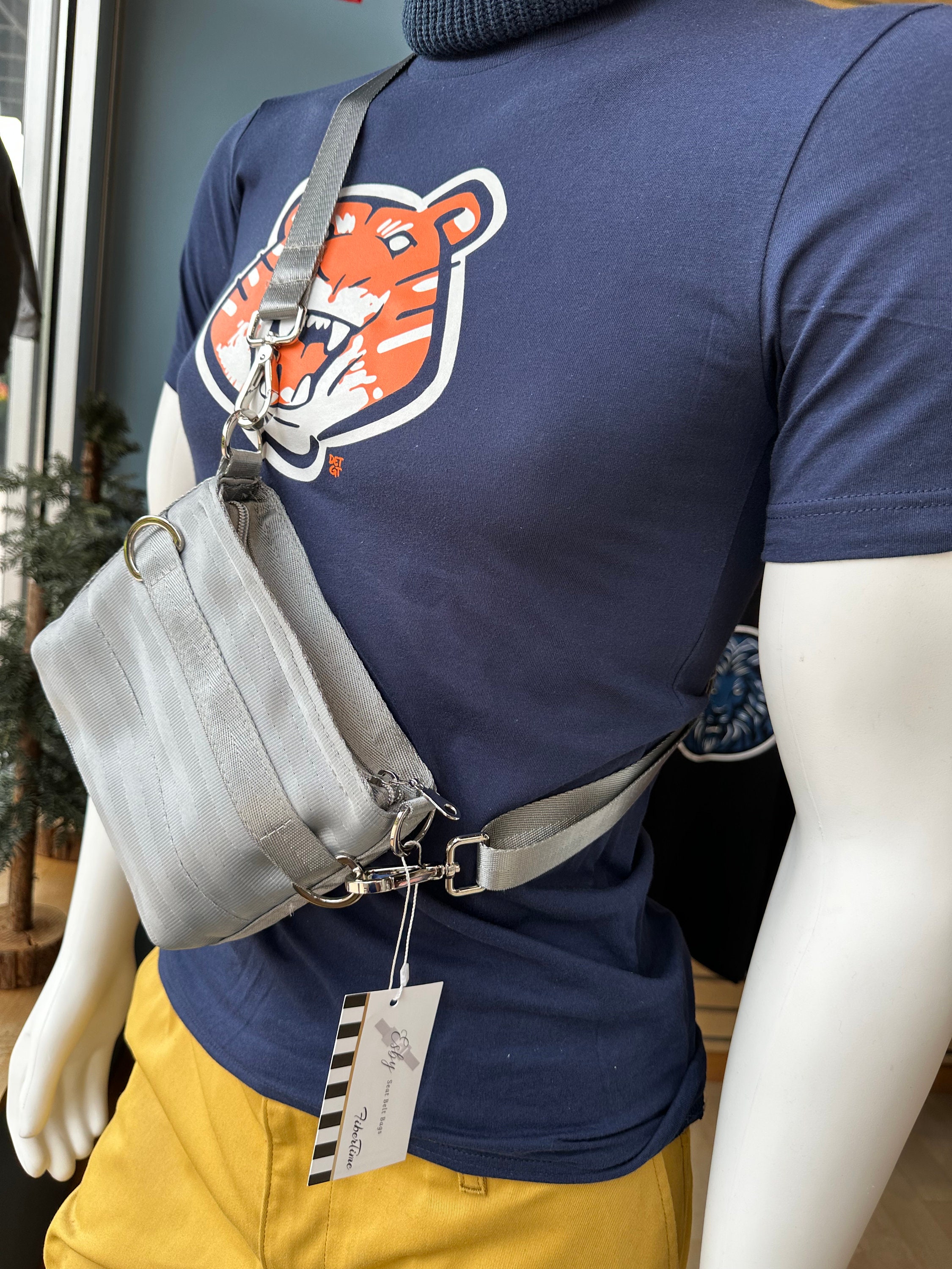 Seat belt fanny pack sale