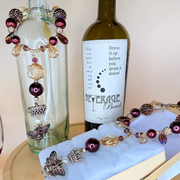 Queen Bee gift wine lover birthday mom sister boss friend grand mother bottle decoration customizable