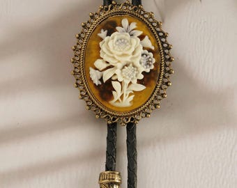 Floral Cameo Bolokrawatte für Männer: Elfenbein Blume, viktorianische Western Krawatte, Hochzeit Accessoire
