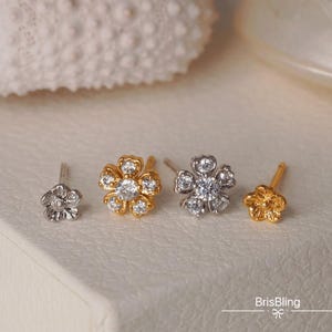 Dainty Flower Stud Earrings Gold and Silver Floral Earrings Birth Flower Earrings Summer Earrings Minimalist Floral Studs Gift for Her