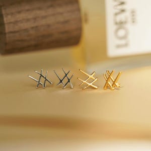 Gold geometry stud earrings, Dainty minimalistic earrings, Helix earring, Helix piercing, Everyday earring, Birthday Gift for Her