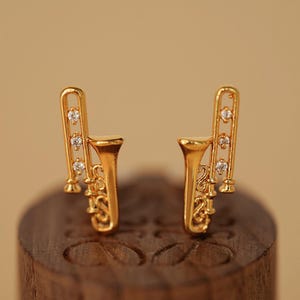 Small Gold Trumpet Stud Earrings Band Helix Earrings Conch Piercing Cartilage Studs Unique Gift Birthday Gift for Her Gift for Music Lover