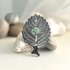 Doorbell - Skeleton Leaf - Black & White - Hydrangea - Small