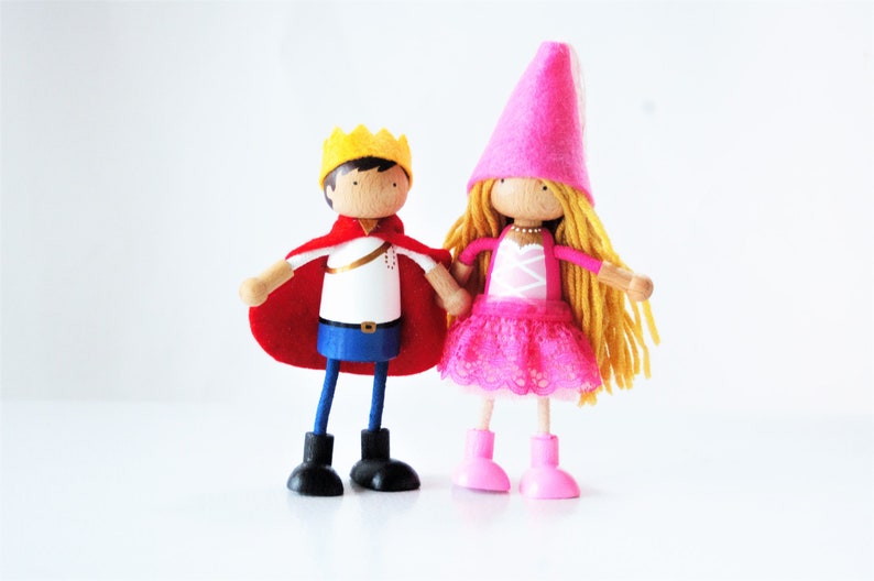 bendable dollhouse dolls
