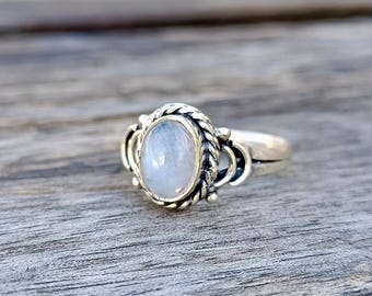 Oval Rainbow Moonstone Ring, 925 Sterling Silver Boho Statement Ring