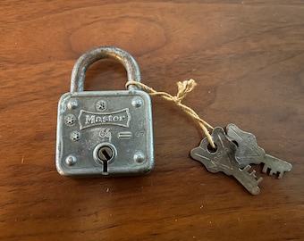 Vintage Master Padlock with 2 Key Antique USA Steampunk Lock Hardware