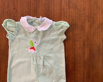 Vintage Baby in the Carriage Brand by Bo Peep Green Romper Jumper with Puppy Dog 12 month