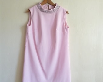 1960s to 1970s pastel pink and glitter barbie shift mini dress, small medium