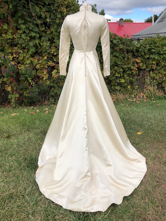 1960's Ivory wedding gown