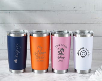 Gepersonaliseerde beker van 20 oz, aangepaste naam reismok, lasergegraveerde beker, roestvrijstalen beker, beker voor bruidsmeisje, cadeau voor haar 25051902
