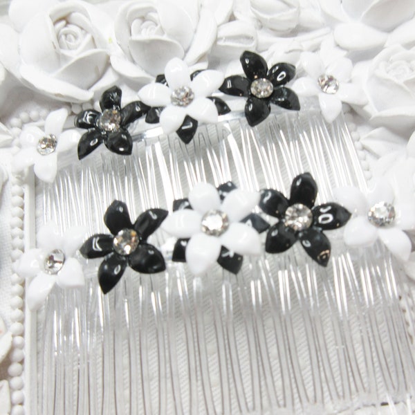 White and Black Lucite Flower Side Hair comb pairs with Vintage 1960's Rhinestones, Vintage Flower hair combs, Spring Vintage floral combs