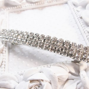 Barrette Cheveux Argent Cristal Autrichien 2,5″ – Neuve, Violette, NY Fashion Accessories