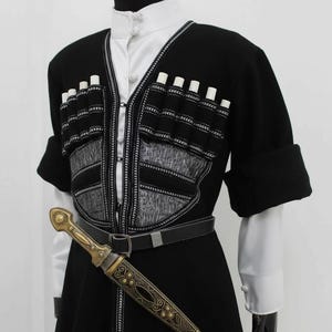Chokha géorgienne en laine noire | Manteau ethnique national pour homme fait main image 4