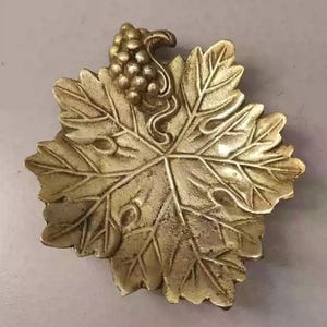 Vintage Brass Tray with Grape Engraving, Decorative Brass Tray, Home Decor, Coin Plate, Jewelry Tray
