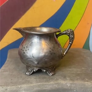 1901&#39; Vintage Silver Coffee Cup with Floral Carving Handle, Silver Coffee Mug, Collectible Home Decor, Silver Tableware, Boutique Silverware