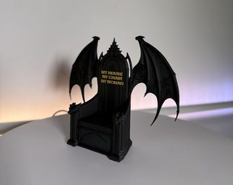 Fourth Wing Shelf Decor