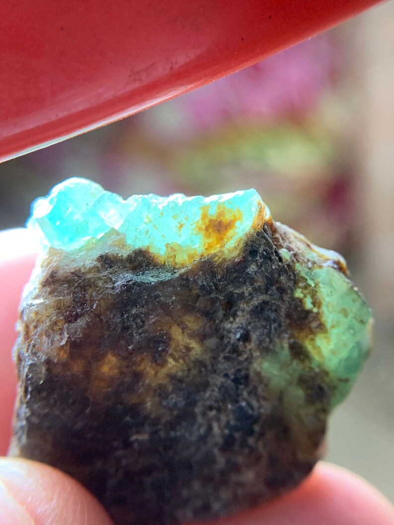 Espécime de Esmeralda Chitral de 65,00 ct – Um Cristal Natural Imponente da Esmeralda do Paquistão imagem 4
