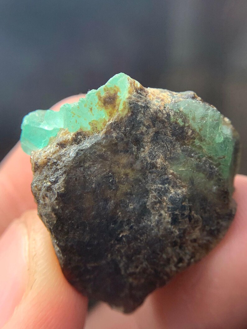 Espécime de Esmeralda Chitral de 65,00 ct – Um Cristal Natural Imponente da Esmeralda do Paquistão imagem 8