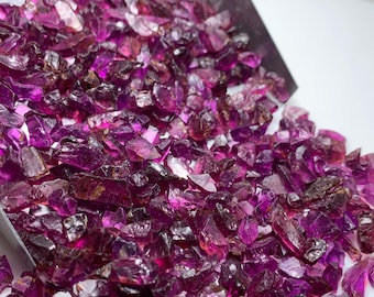 498ct Faceting-Grade Rhodolite Garnet Lot from Africa – Vibrant Color & Precision Potential